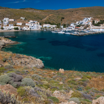Europe, Greece, Cyclades, Kythnos, Loutra, port, beach, hydrotherapy